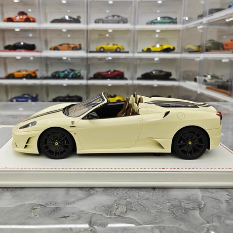 [Dino Model] 1:18 Ferrari 2008 430 Scuderia Spider 16M vit modellbil harts