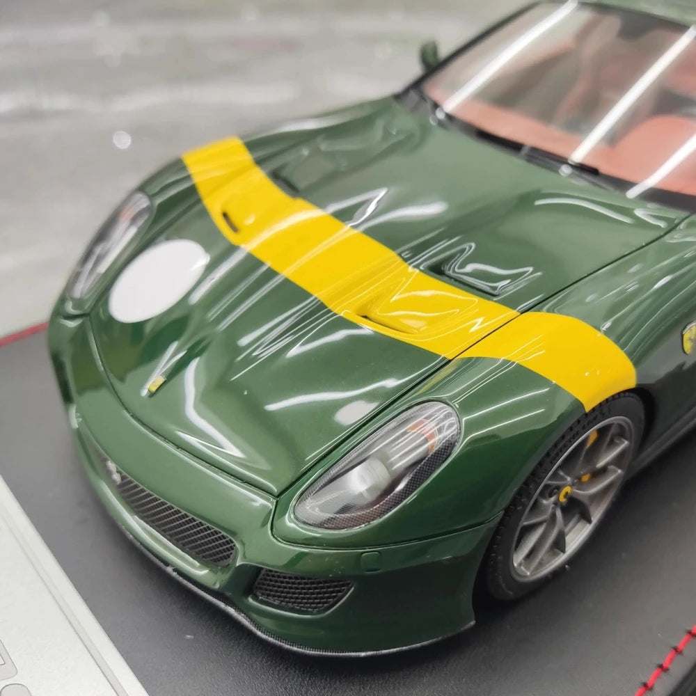 [Dino Model] 1:18 Ferrari 2010 599 GTO Green Model Car Resin