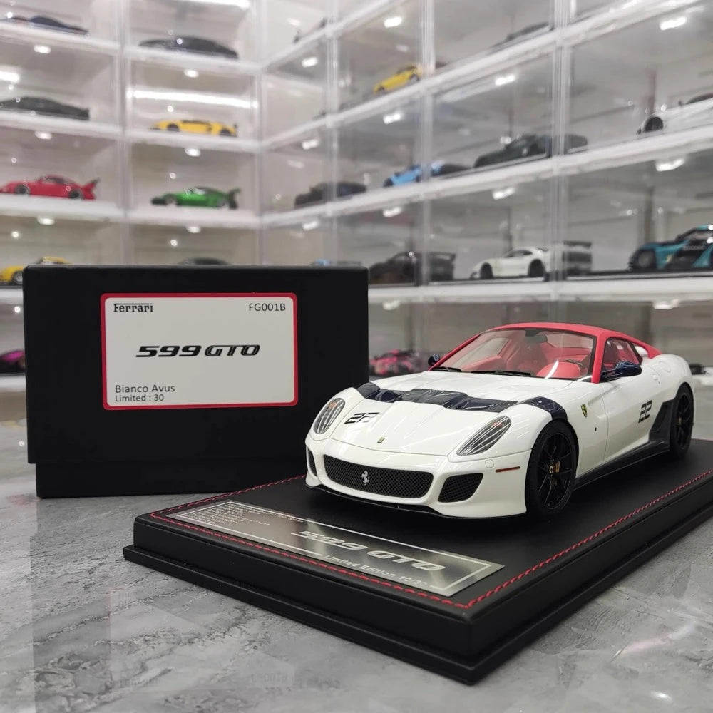 [Dino Model] 1:18 Ferrari 2010 599 GTO White Model Car Resin