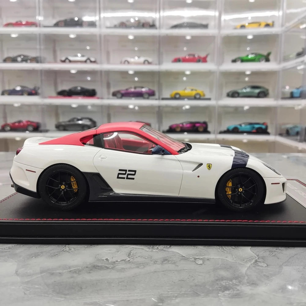[Dino Model] 1:18 Ferrari 2010 599 GTO White Model Car Resin