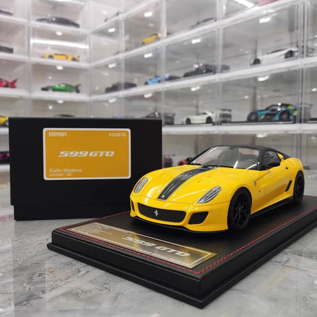 [Dino Model] 1:18 Ferrari 2010 599 GTO Yellow Model Car Resin