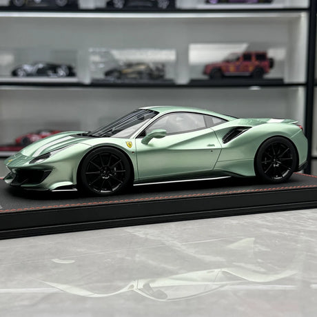 Dino Model Ferrari 2018 488 Pista Francesca Green 1:18 – Verzamelbare resin modelresin resin