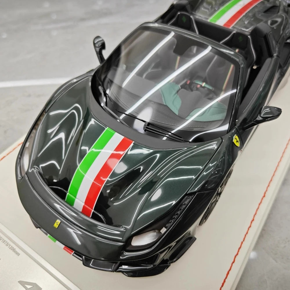 [Dino modello] 1:18 Ferrari 2018 488 Pista Spider Deep verde modellino di auto resina