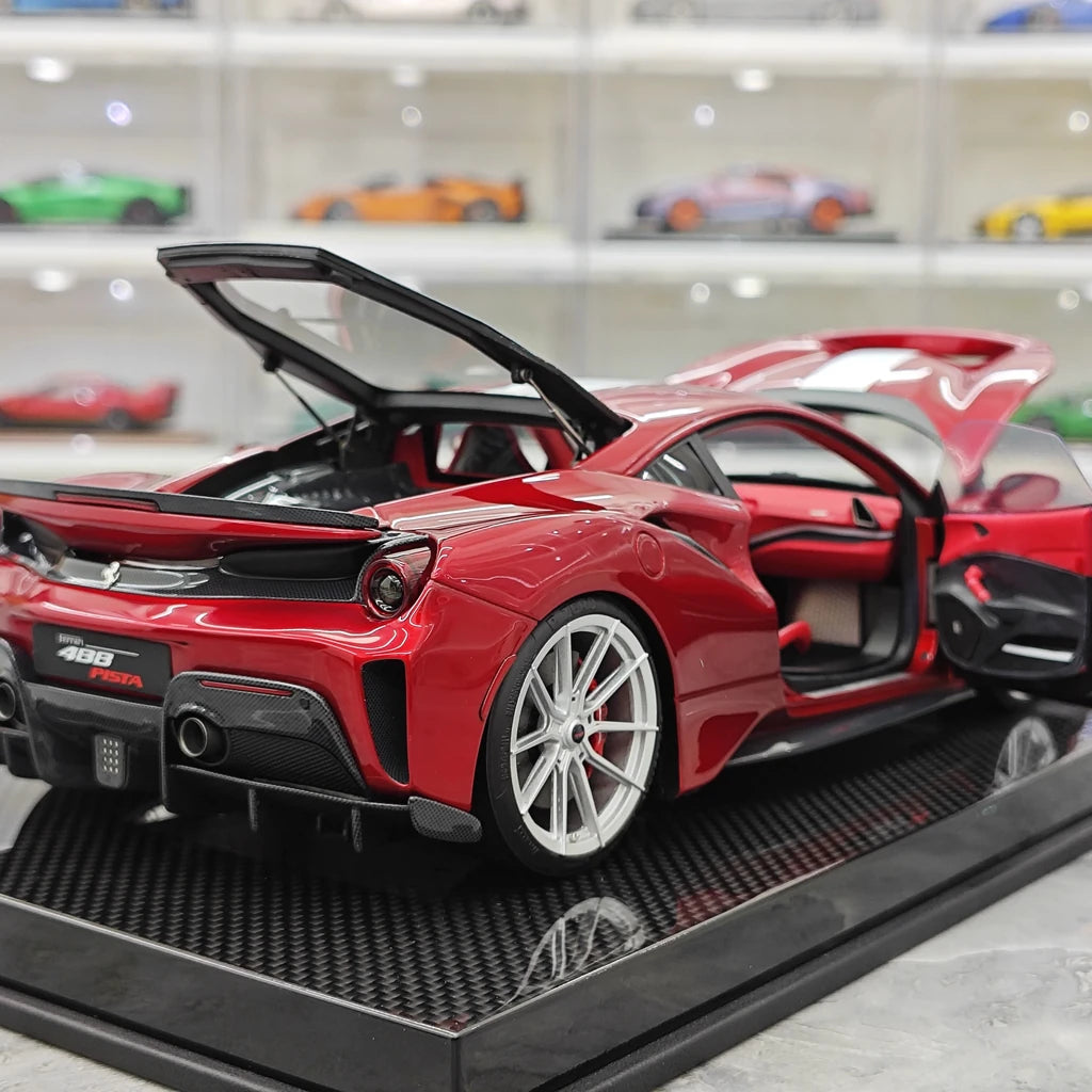 [Dino Model] 1:18 Ferrari 2018 488 Pista Spider Red Model Car Resin