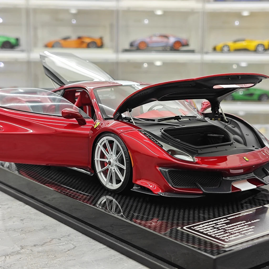 [Dino Model] 1:18 Ferrari 2018 488 Pista Spider Red Model Car Resin