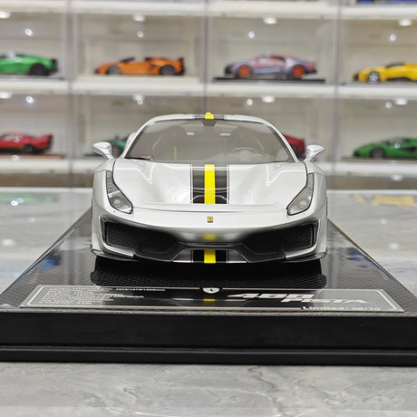 [Dino Model] 1:18 Ferrari 2018 488 Pista Spider Silver Model Car Resin
