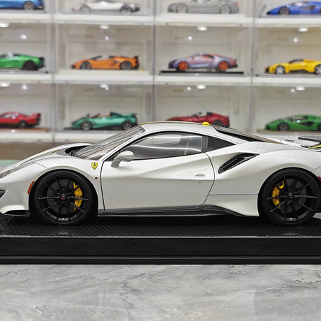 [Dino Model] 1:18 Ferrari 2018 488 Pista Spider Silver Model Car Resin