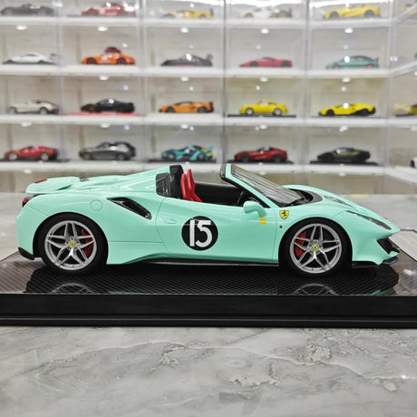 [Dino Model] 1:18 Ferrari 2018 488 Pista Spider Tiffany blå No.15 modellbil harts