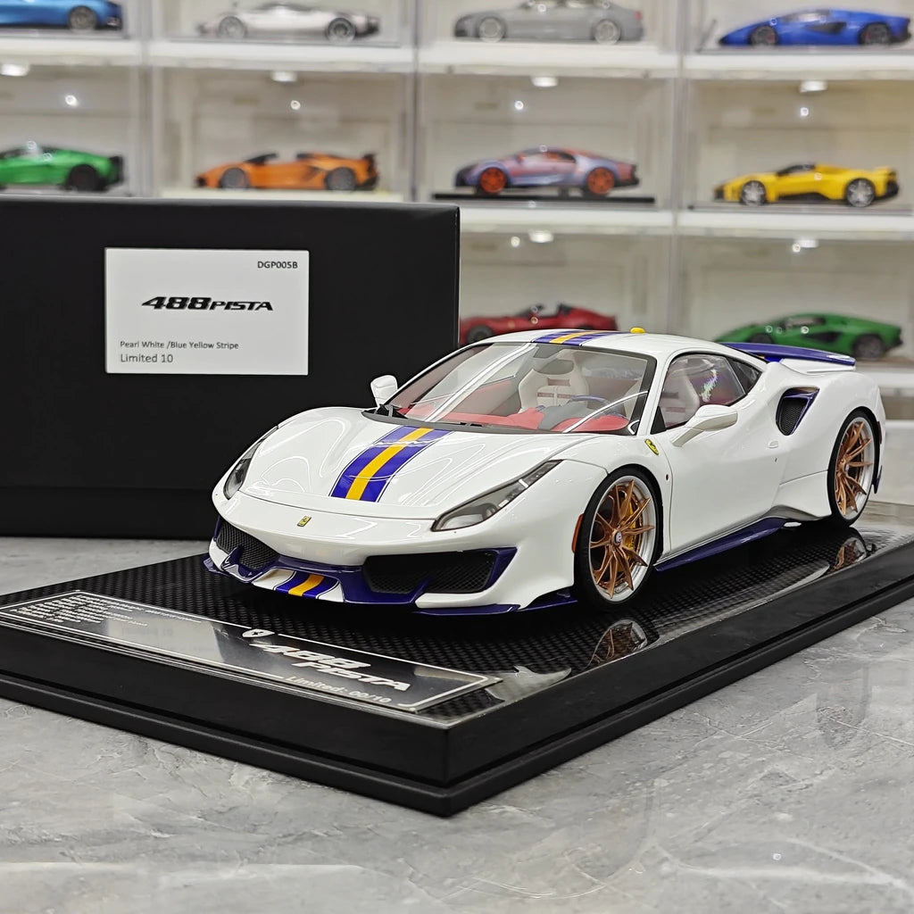 [Dino Model] 1:18 Ferrari 2018 488 Pista Spider White Model Car Resin