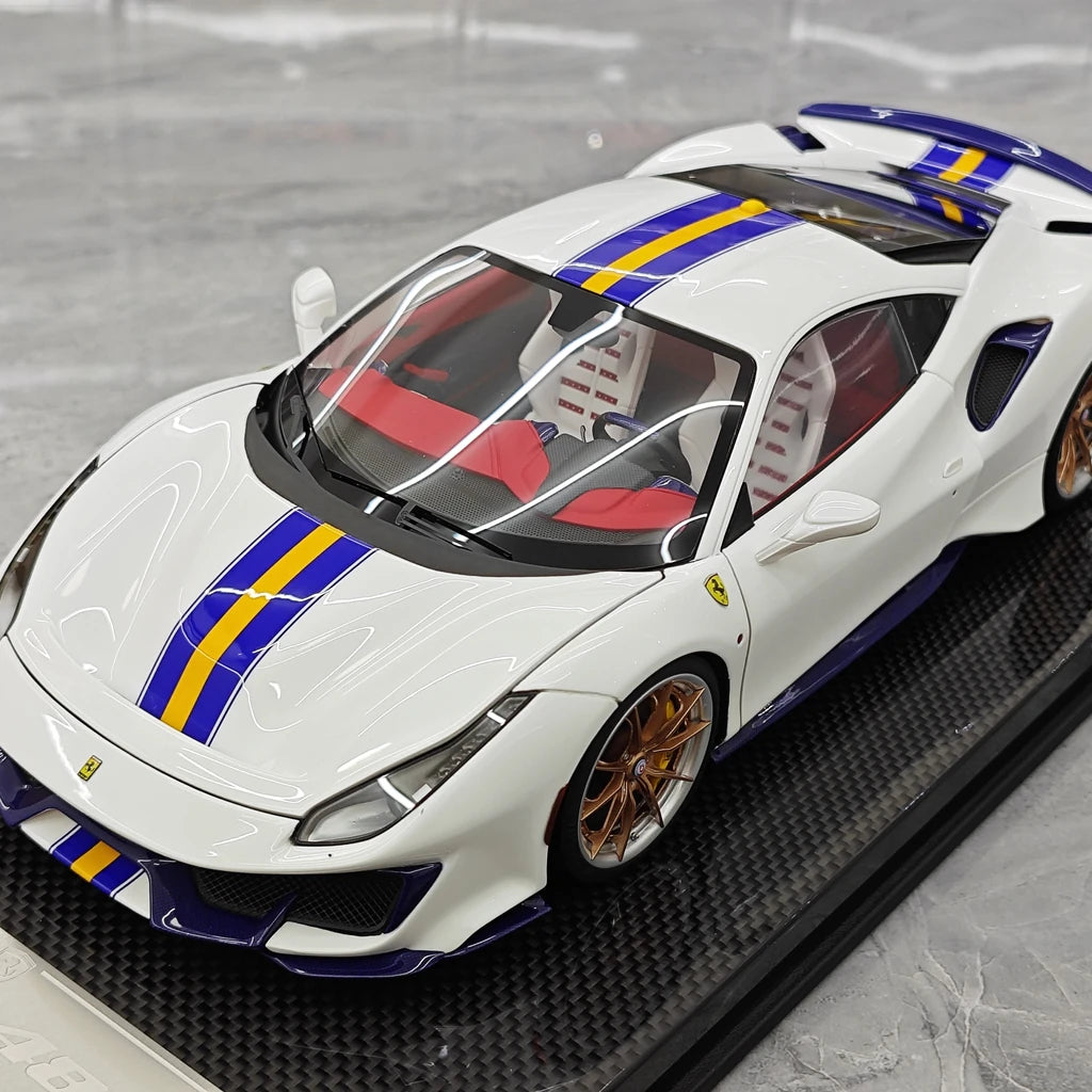 [Dino Model] 1:18 Ferrari 2018 488 Pista Spider White Model Car Resin