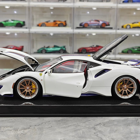 [Dino Model] 1:18 Ferrari 2018 488 Pista Spider White Model Car Resin