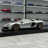 Dino Model Lamborghini 2018 Aventador SVJ كوبيه سيلفر 1:18 – راتنج موديل قابل للجمع