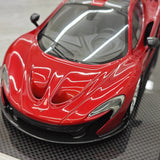 Dino Model McLaren 2013 P1 Volcano Red 1:18 – Resina da collezione in resina modello
