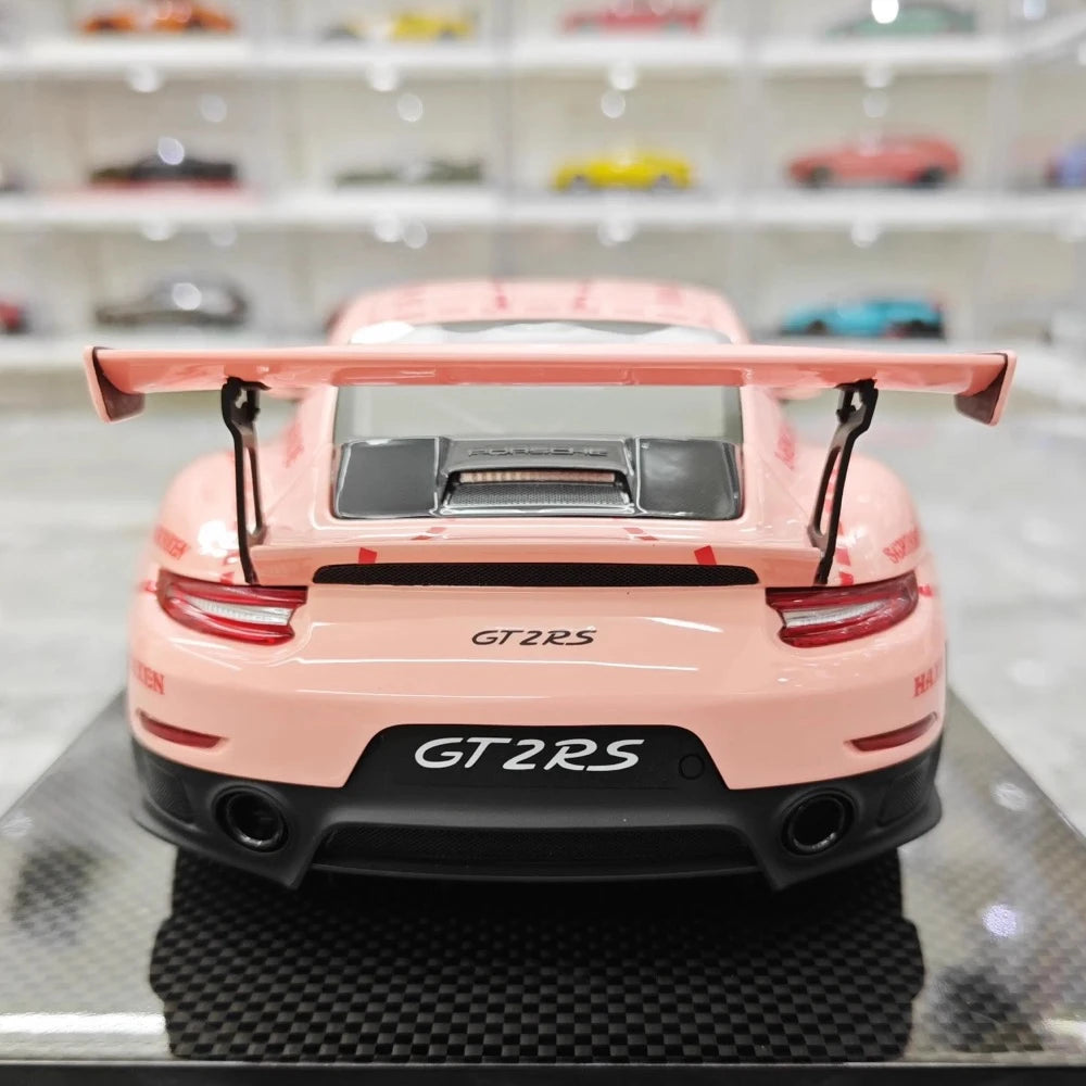 [Dino modello] 1:18 Porsche 2018 911 GT2 RS Weissach confezione rosa Pig modellino di auto resina