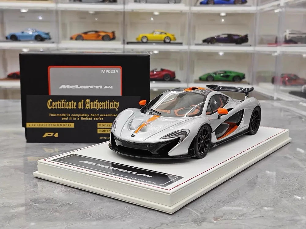 [Dino Model] 1:18 McLaren 2013 P1 Silver Model Car Resin