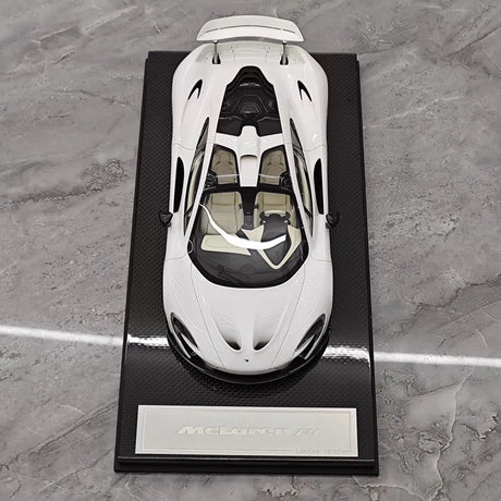 [Dino Model] 1:18 McLaren 2013 P1 White Model Car Resin