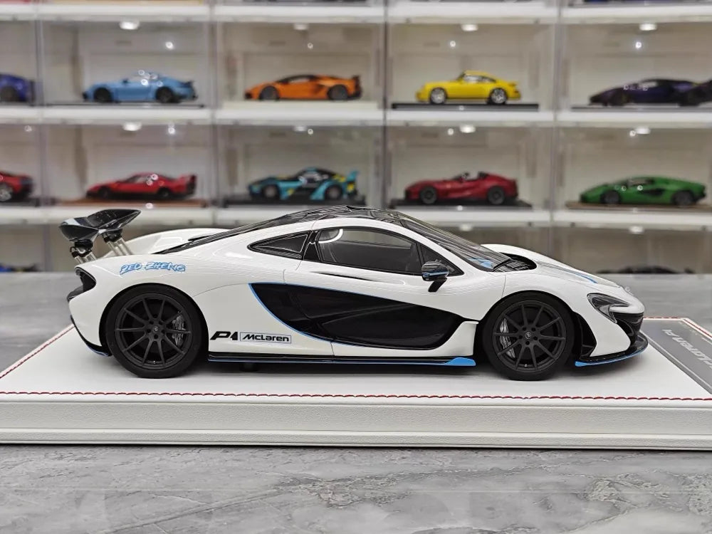 [Dino modello] 1:18 McLaren 2013 P1 bianco & blu modellino di auto resina