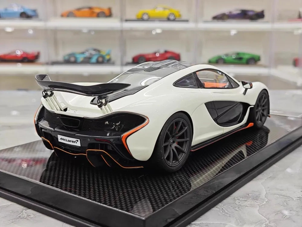 [Dino Model] 1:18 McLaren 2013 P1 White & Orange Model Car Resin