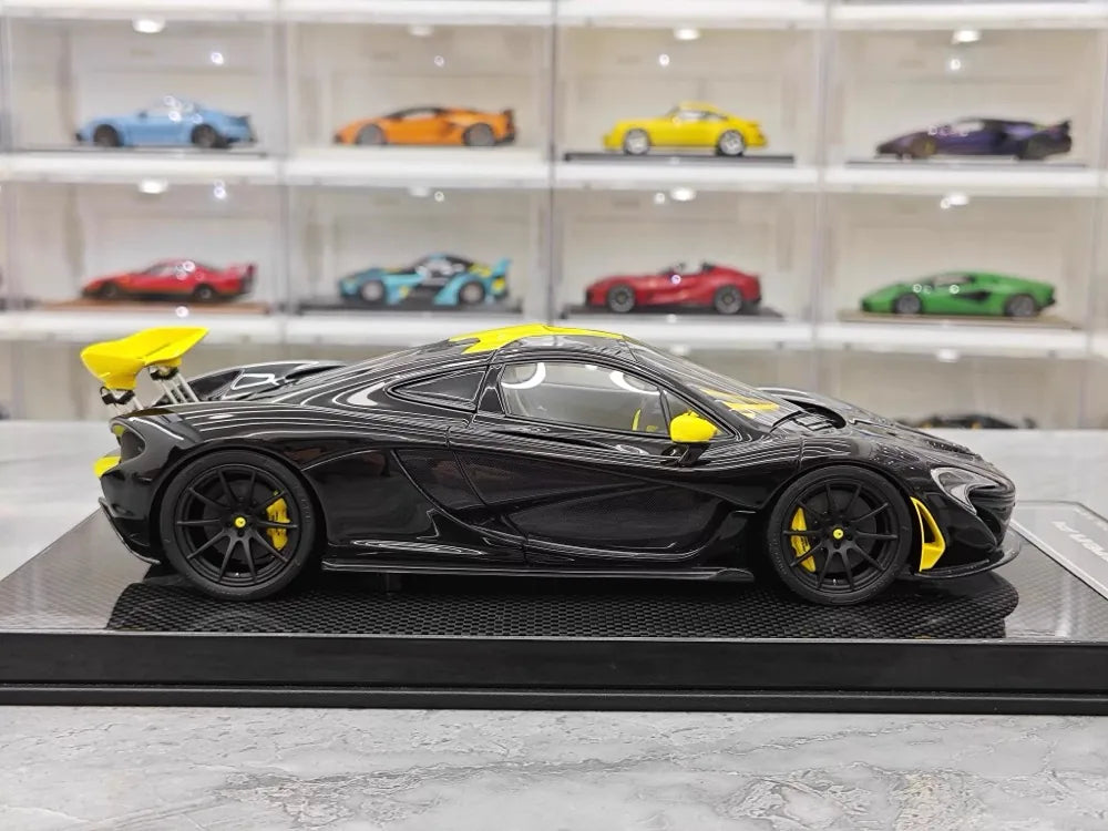 [Dino Model] 1:18 McLaren 2013 P1 Black & Yellow Model Car Resin