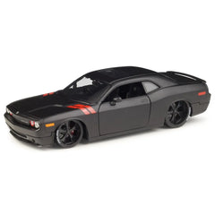 1:24 Dodge 2008 Challenger Die Cast Model Car