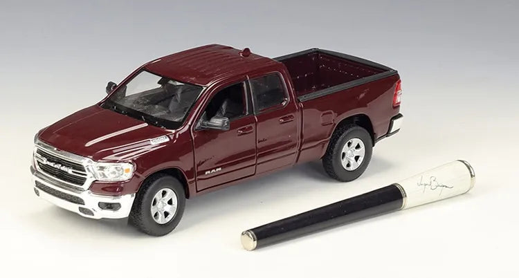 1:28 Dodge 2019 RAM 1500 Die Cast Model Car