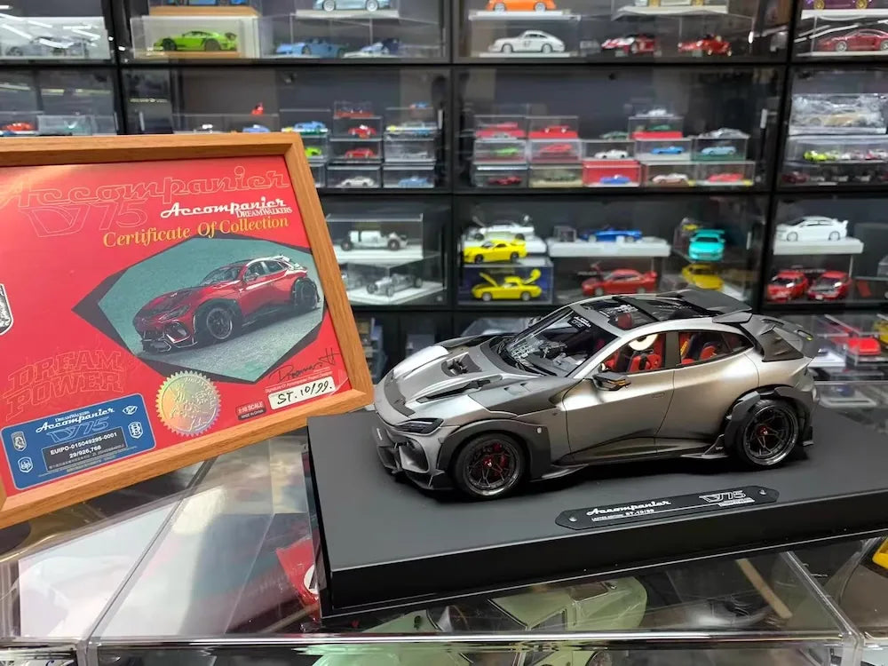 [DreamWalkers] 1:18 Ferrari 2024 Purosangue Mansory Matte Silver Model Car Resin
