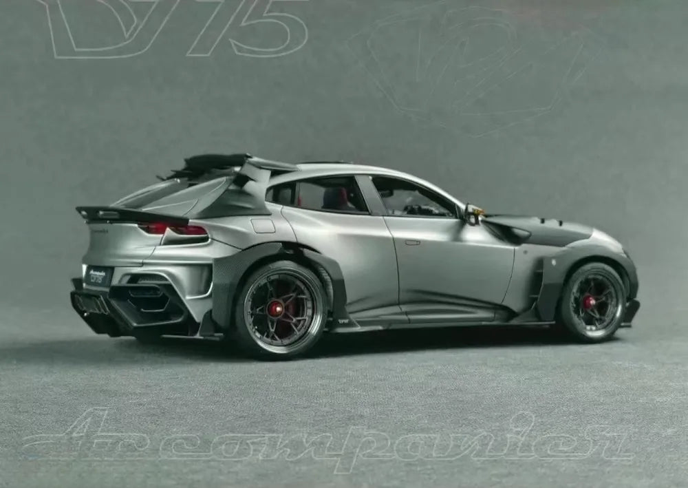 [DreamWalkers] 1:18 Ferrari 2024 Purosangue Mansory Matte Silver Model Car Resin