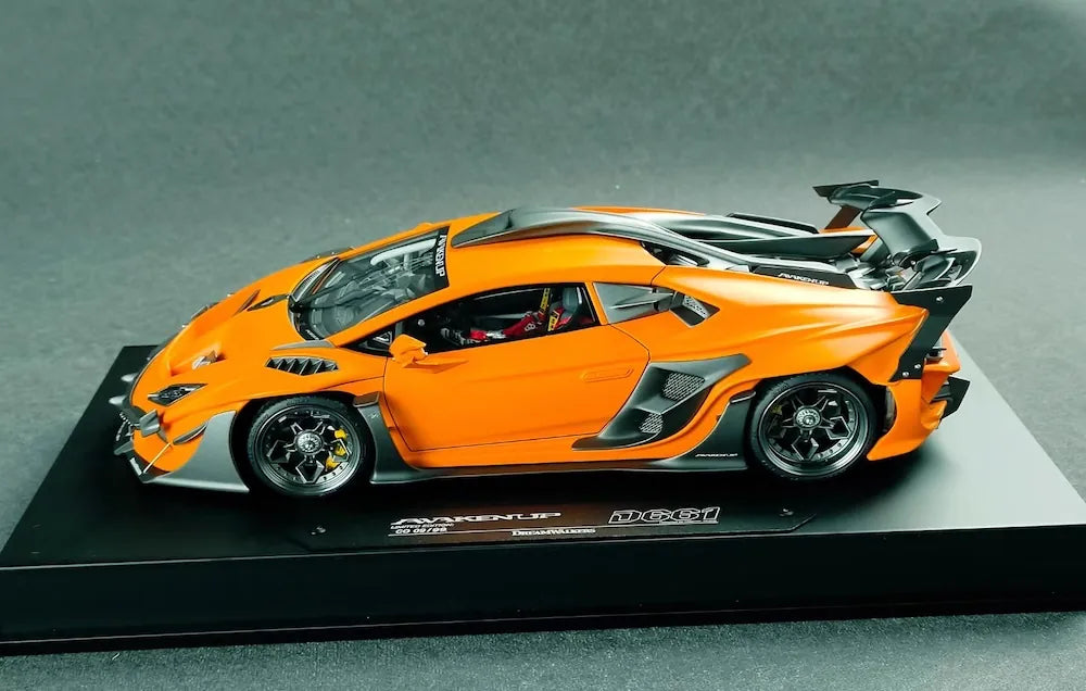 [DreamWalkers] 1:18 Lamborghini 2020 Huracan D661 Matte Orange Model Car Resin