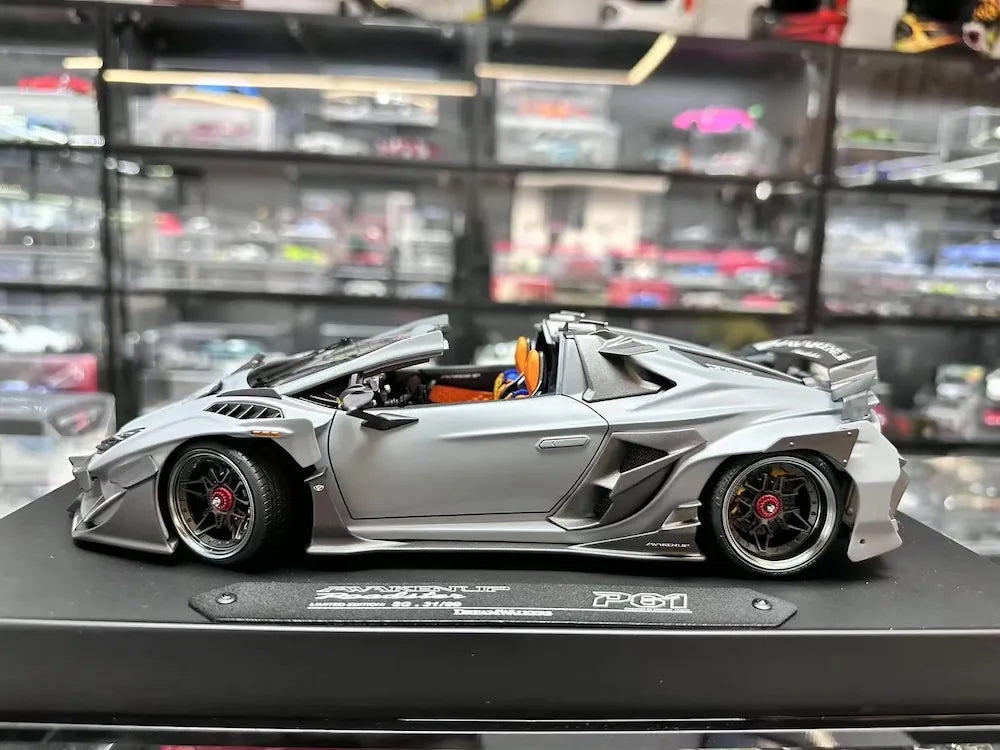 [DreamWalkers] 1:18 Lamborghini 2020 Huracan P61 Roadster Matte Gray Model Car Resin