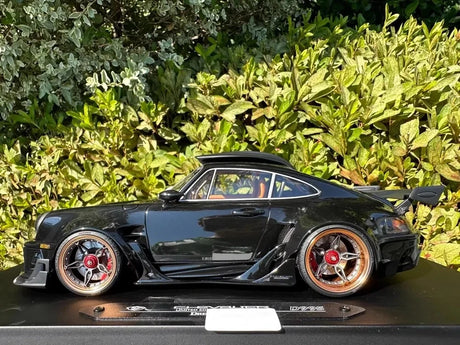 [DreamWalkers] 1:18 Porsche 2020 911 Chevalier D995 Glossy Black Model Car Resin