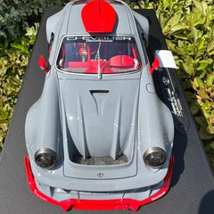 [DreamWalkers] 1:18 Porsche 2020 911 Chevalier D995 Glossy Gray & Red Model Car Resin
