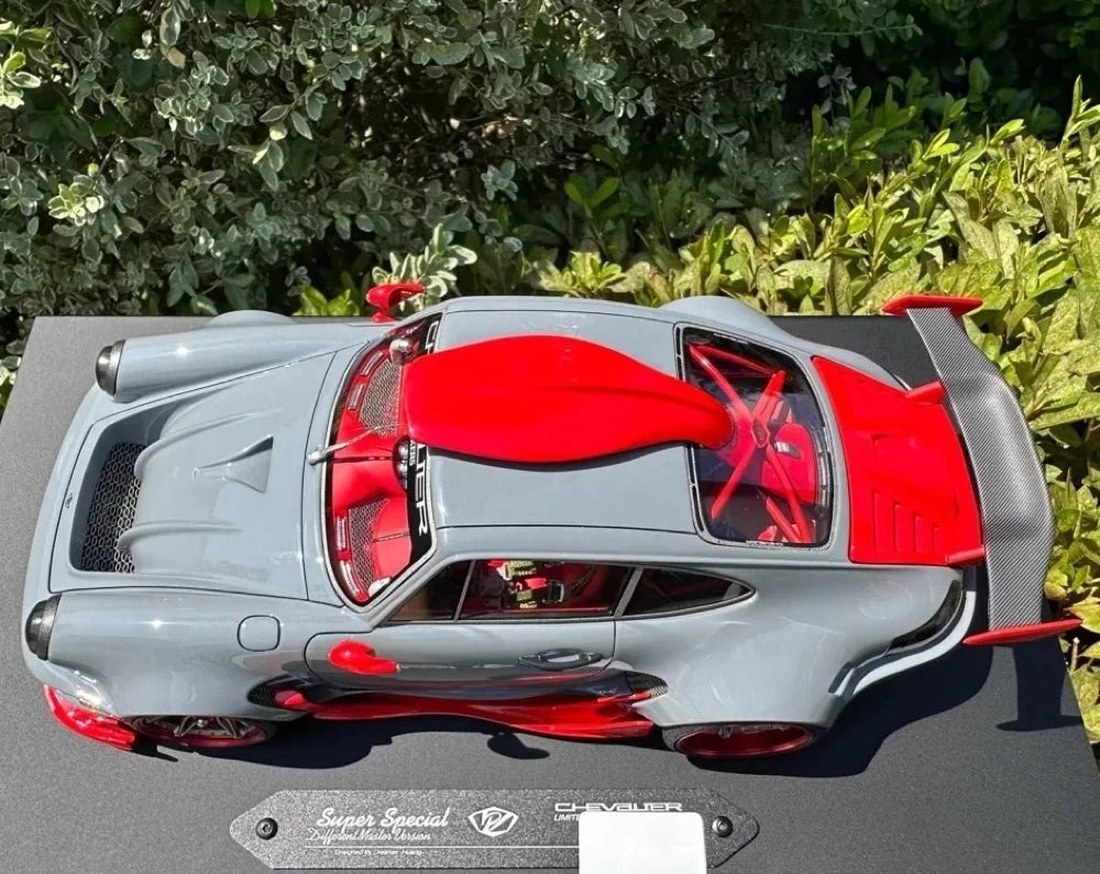 [DreamWalkers] 1:18 Porsche 2020 911 Chevalier D995 Glossy Gray & Red Model Car Resin