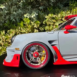 [DreamWalkers] 1:18 Porsche 2020 911 Chevalier D995 Glossy Gray & Red Model Car Resin