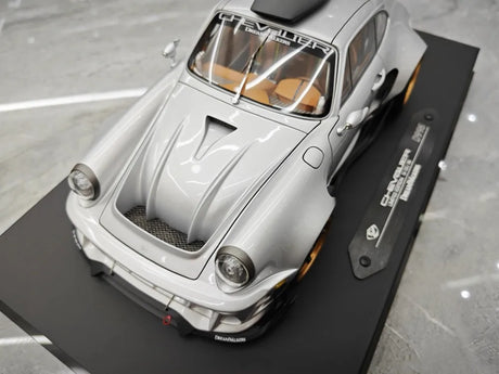 [DreamWalkers] 1:18 Porsche 2020 911 Chevalier D995 Glossy Silver Model Car Resin