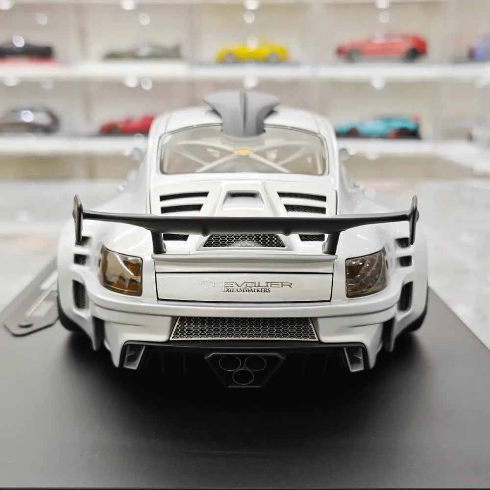 [DreamWalkers] 1:18 Porsche 2020 911 Chevalier D995 Glossy Silver Model Car Resin