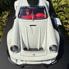 [DreamWalkers] 1:18 Porsche 2020 911 Chevalier D995 Glossy White Model Car Resin