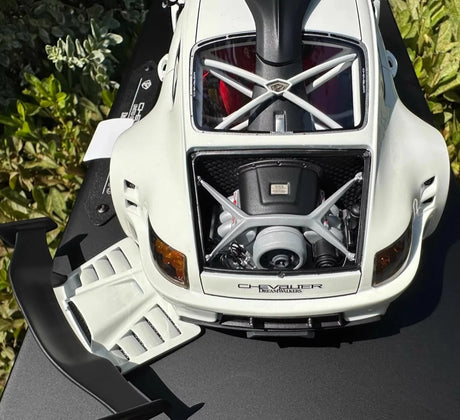 [DreamWalkers] 1:18 Porsche 2020 911 Chevalier D995 Glossy White Model Car Resin