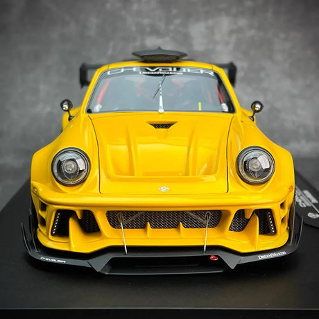 [DreamWalkers] 1:18 Porsche 2020 911 Chevalier D995 Glossy Yellow Model Car Resin