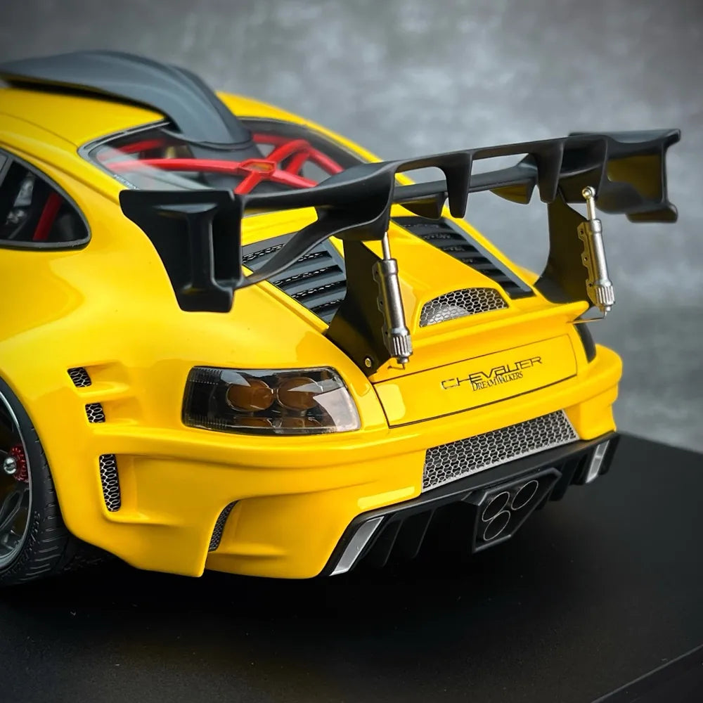 [DreamWalkers] 1:18 Porsche 2020 911 Chevalier D995 Glossy Yellow Model Car Resin
