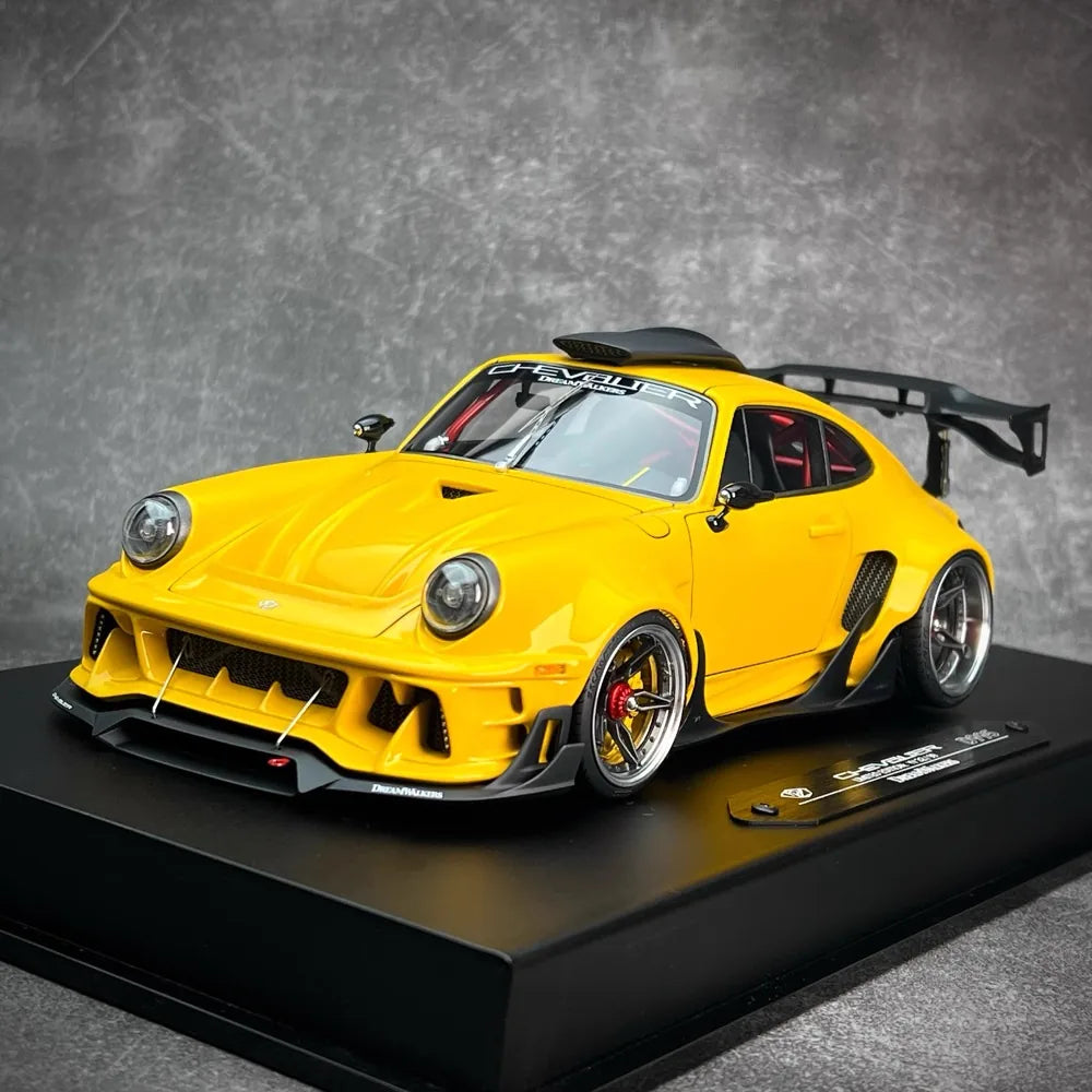 [DreamWalkers] 1:18 Porsche 2020 911 Chevalier D995 Glossy Yellow Model Car Resin