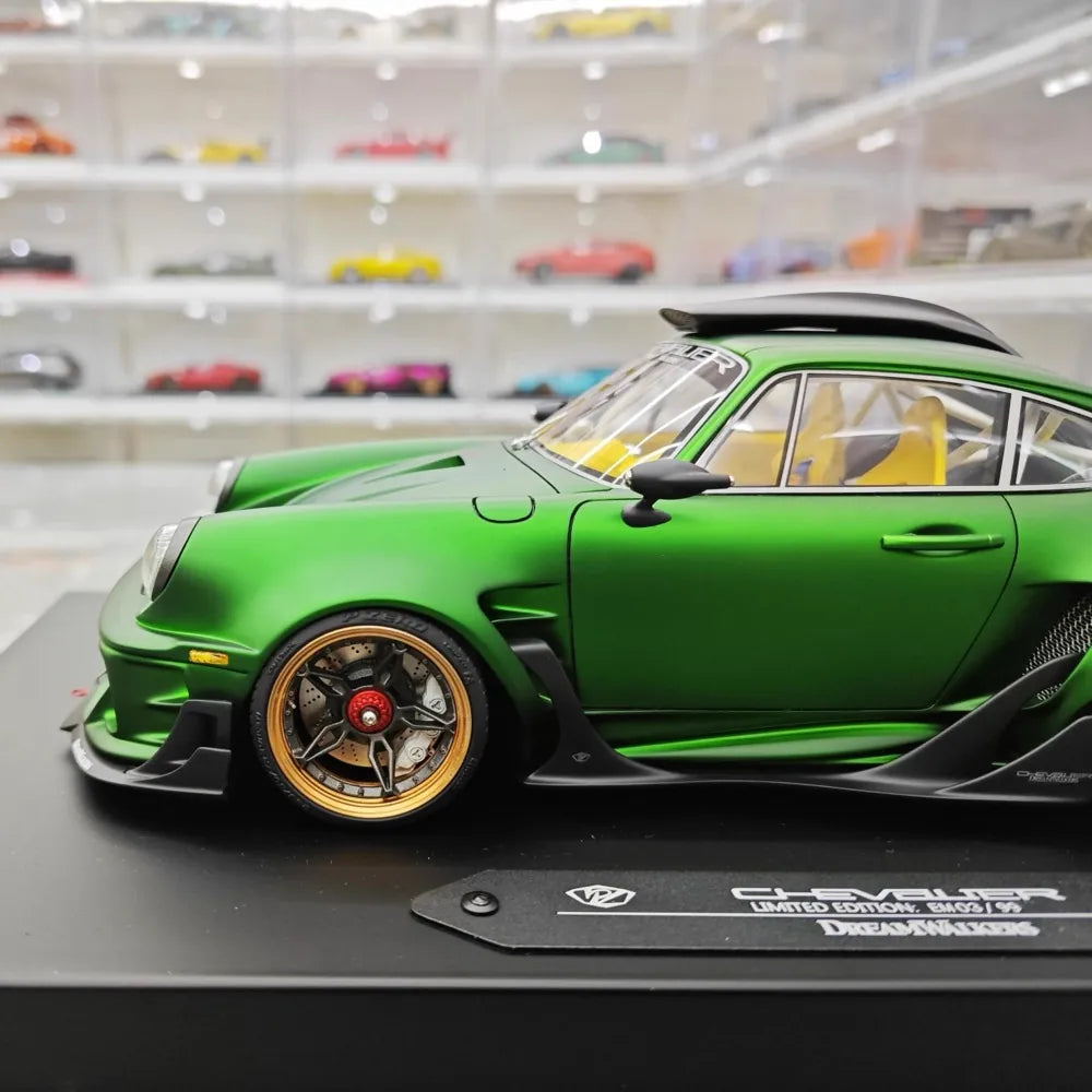 [DreamWalkers] 1:18 Porsche 2020 911 Chevalier D995 Matte Green Model Car Resin