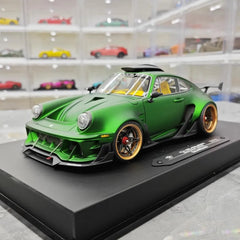 [DreamWalkers] 1:18 Porsche 2020 911 Chevalier D995 Matte Green Model Car Resin