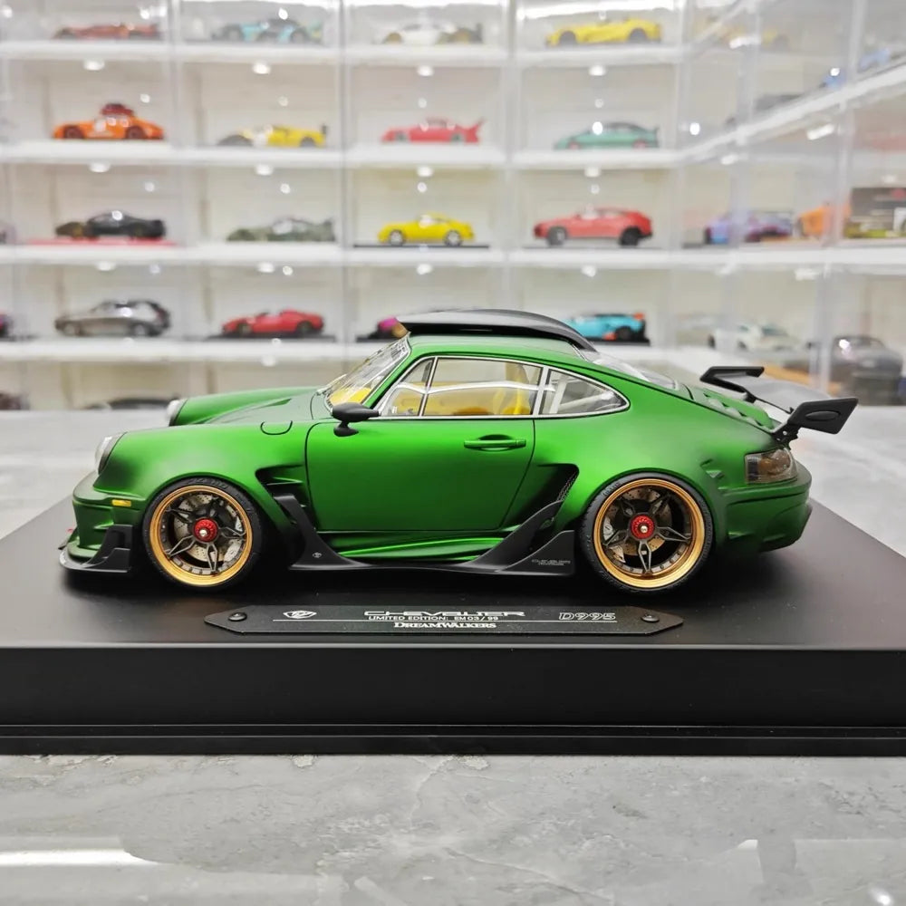 [DreamWalkers] 1:18 Porsche 2020 911 Chevalier D995 Matte Green Model Car Resin