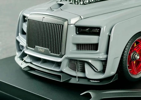 [DreamWalkers] 1:18 Rolls-Royce 2018 Cullinan Widebody Glossy Gray Model Car Resin