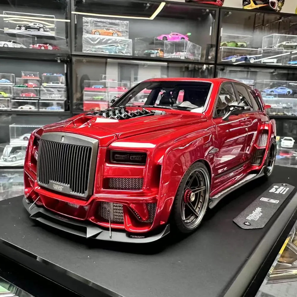 [DreamWalkers] 1:18 Rolls-Royce 2018 Cullinan Widebody Glossy Red Model Car Resin