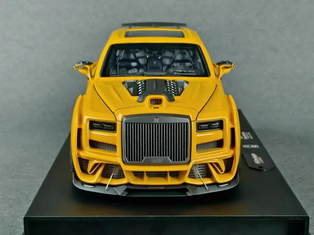 [DreamWalkers] 1:18 Rolls-Royce 2018 Cullinan Widebody Glossy Yellow Model Car Resin