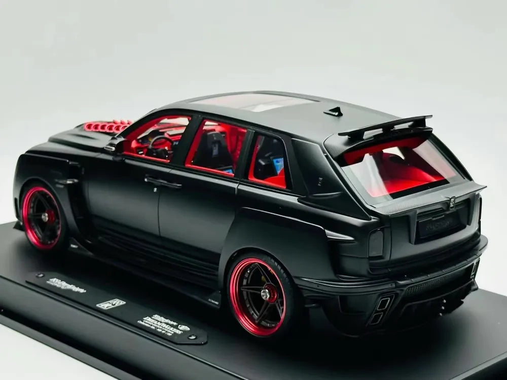 [DreamWalkers] 1:18 Rolls-Royce 2018 Cullinan Widebody Matte Black Model Car Resin
