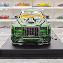 [DreamWalkers] 1:18 Rolls-Royce 2018 Cullinan Widebody Matte Green Model Car Resin