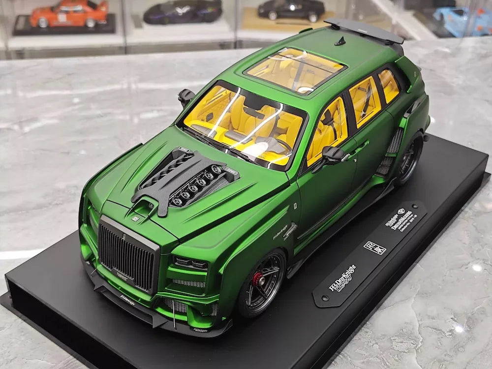 [DreamWalkers] 1:18 Rolls-Royce 2018 Cullinan Widebody Matte Green Model Car Resin