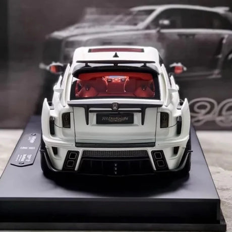 [DreamWalkers] 1:18 Rolls-Royce 2018 Cullinan Widebody Matte White Model Car Resin